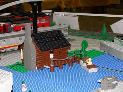  from LEGO Log Cabins Log_Cabin_412.jpg - 1st Public Display of my custom LEGO Log Cabin