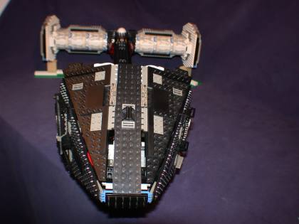 D front nose 07 from LEGO Space Mother Ship d_front_nose_07.jpg - Front