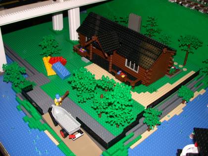  from LEGO Log Cabins dscn3340.jpg