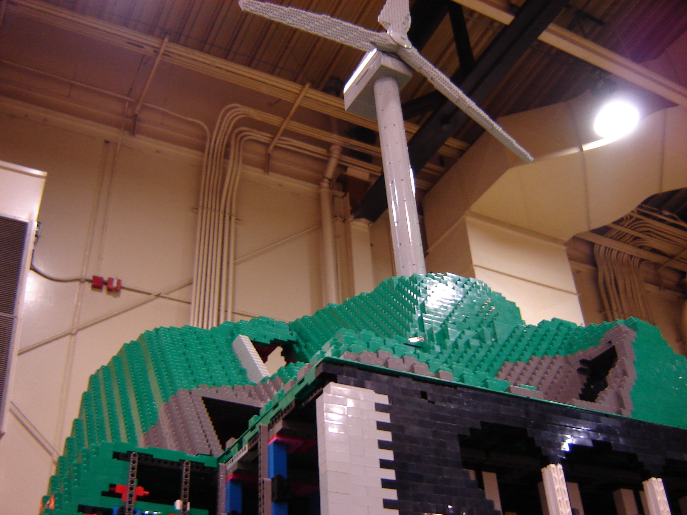 Dsc00062 from COLTC GTE Jan 2006 Display  - my hill and windmill