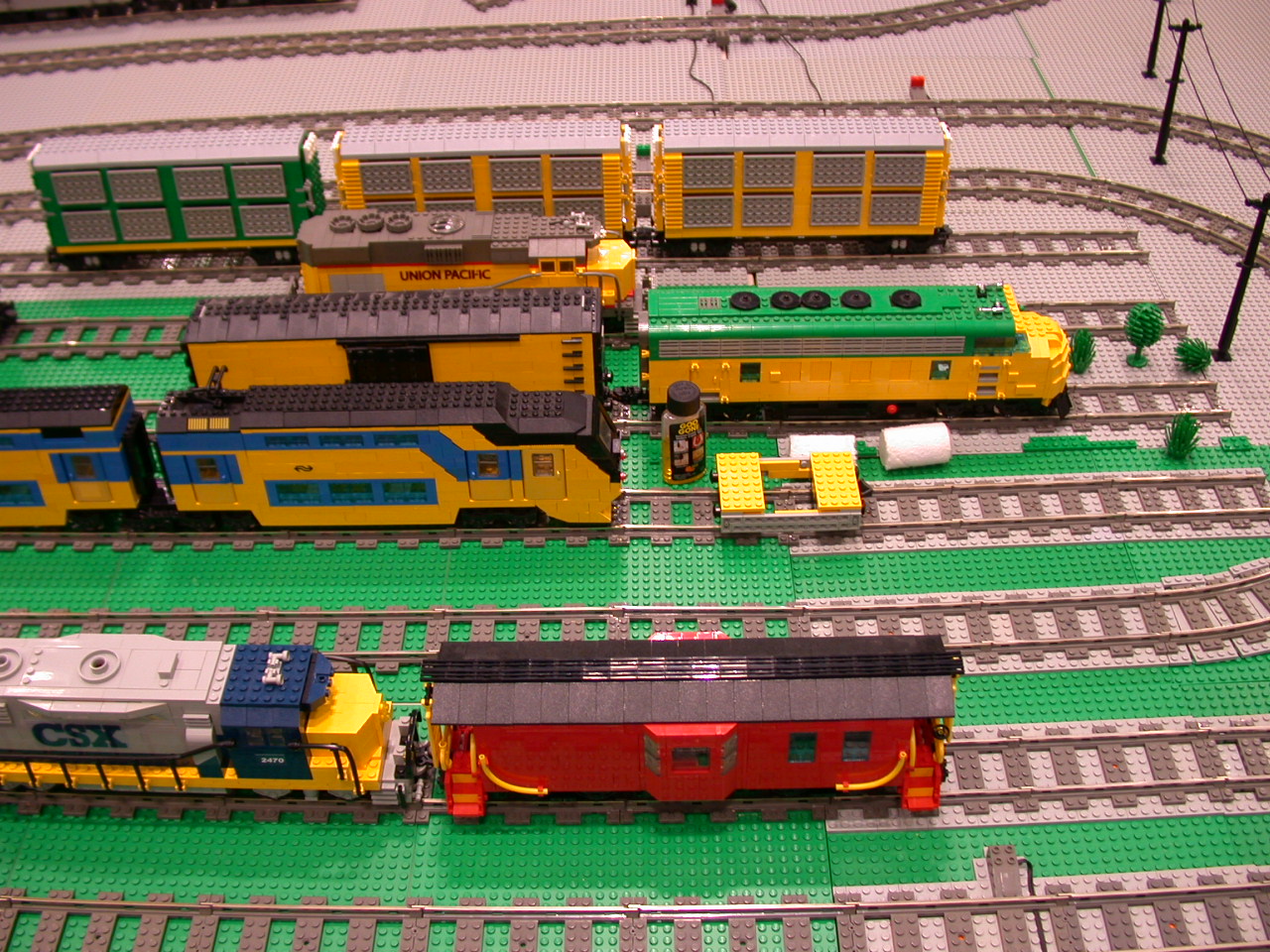 Iltco trainyard dscn2858 from ILTCO NMRA July 2005 