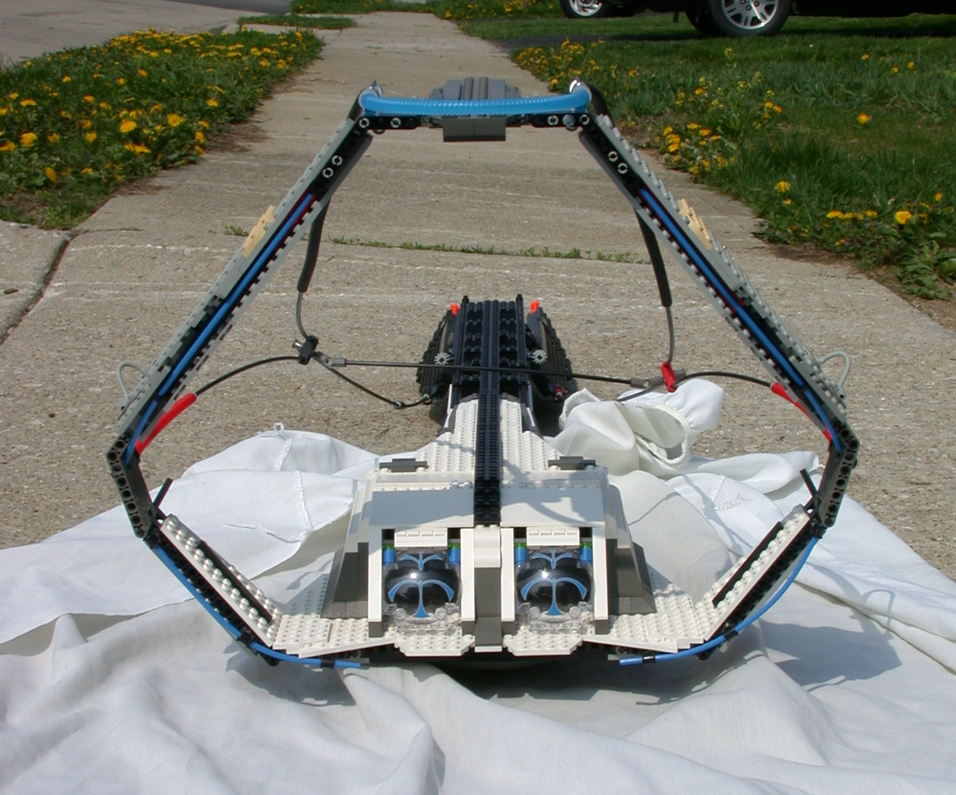 Gallaghersart back from LEGO Scout Space Ship  