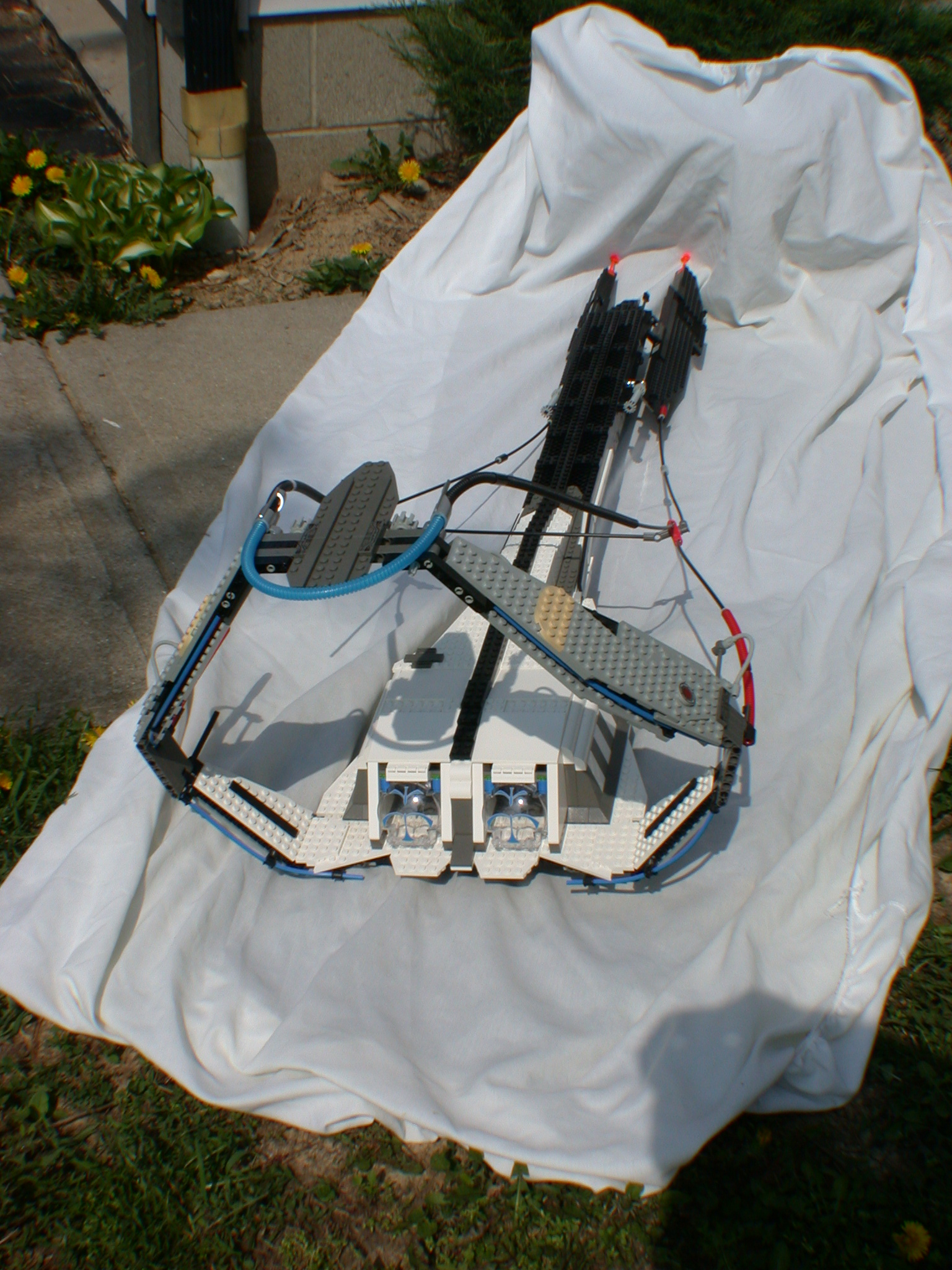 Gallaghersart rear angle from LEGO Scout Space Ship  