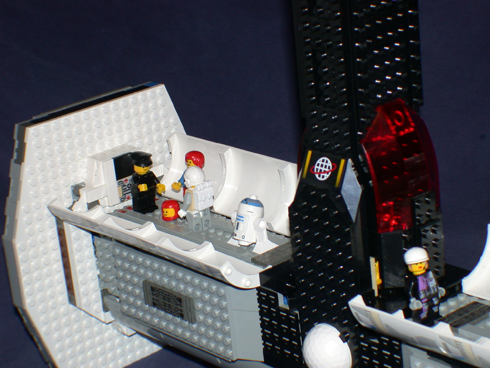 Gallaghersart b lost head from LEGO Space Mother Ship 