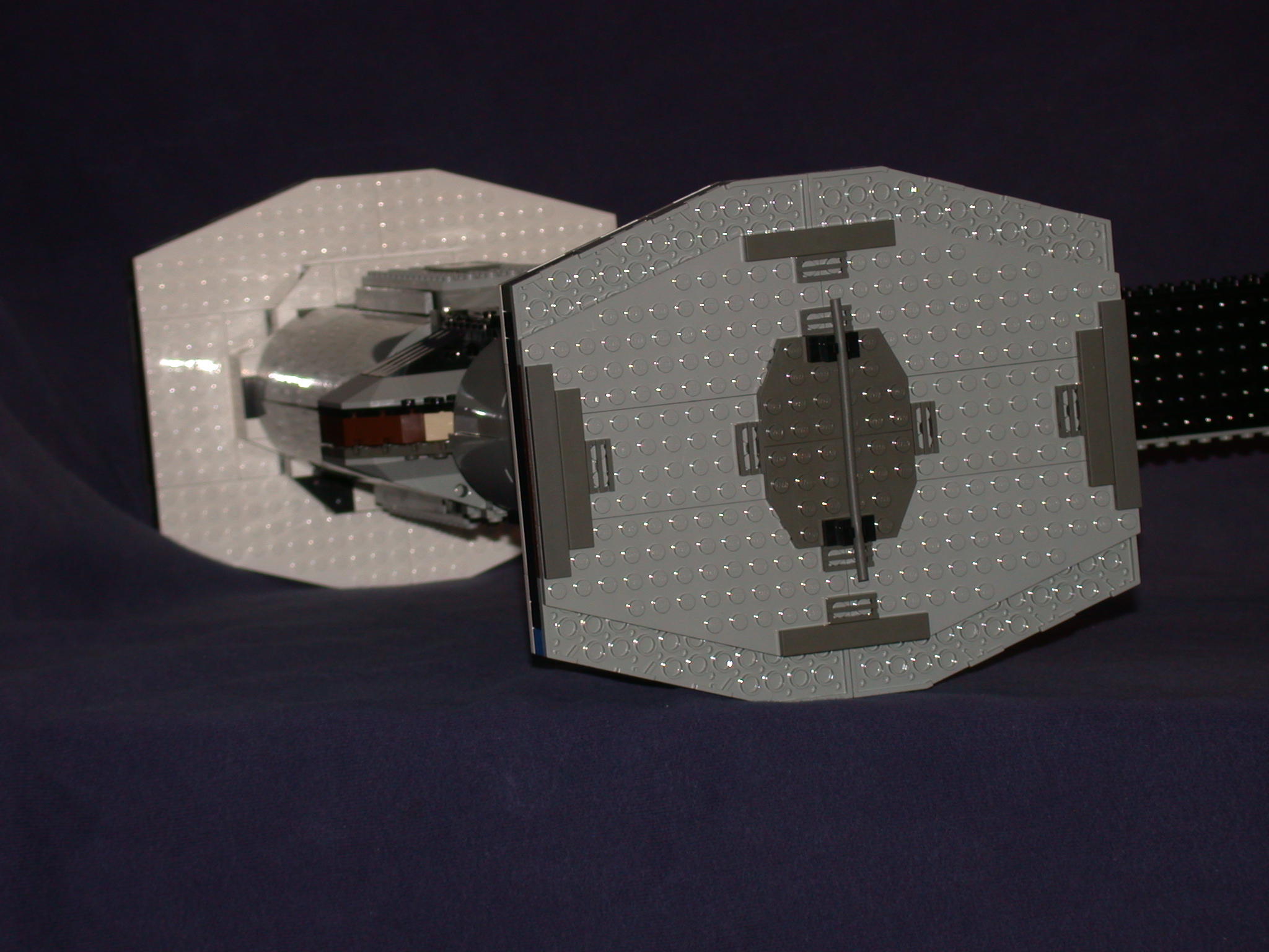 Gallaghersart rear side 01 from LEGO Space Mother Ship 