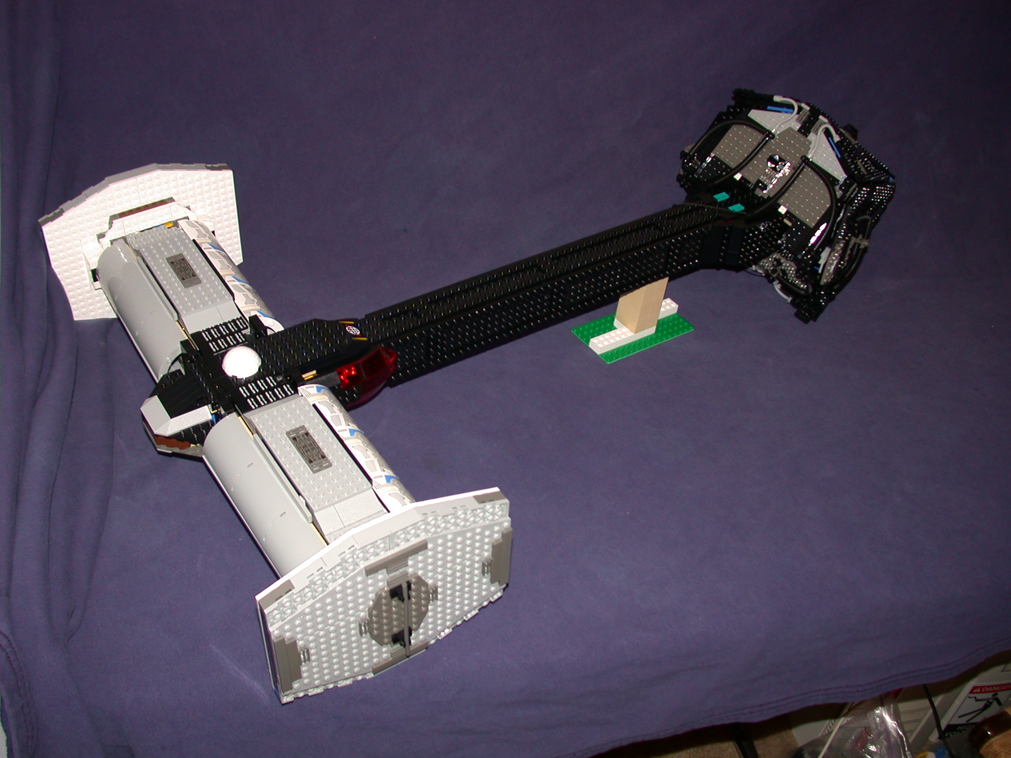 Gallaghersart top04 from LEGO Space Mother Ship 