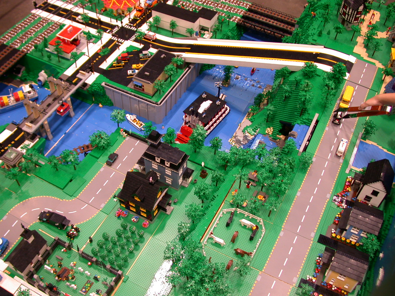 Gallaghersart dscn3146 from Scenery made from LEGO 