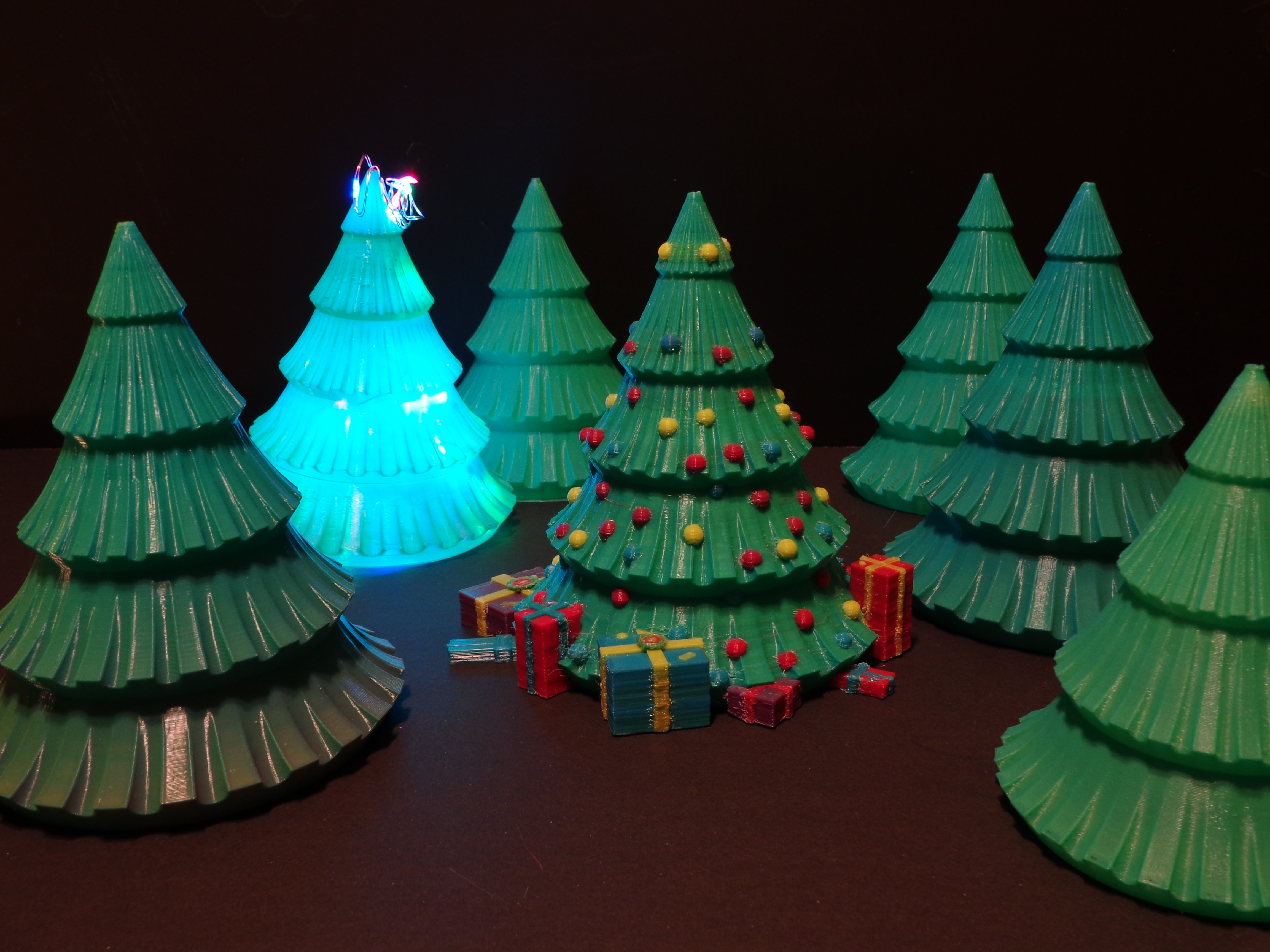Gallagherart xtree 30 tb cmy 1250 from 3d Printed Multi-part Christmas Tree 