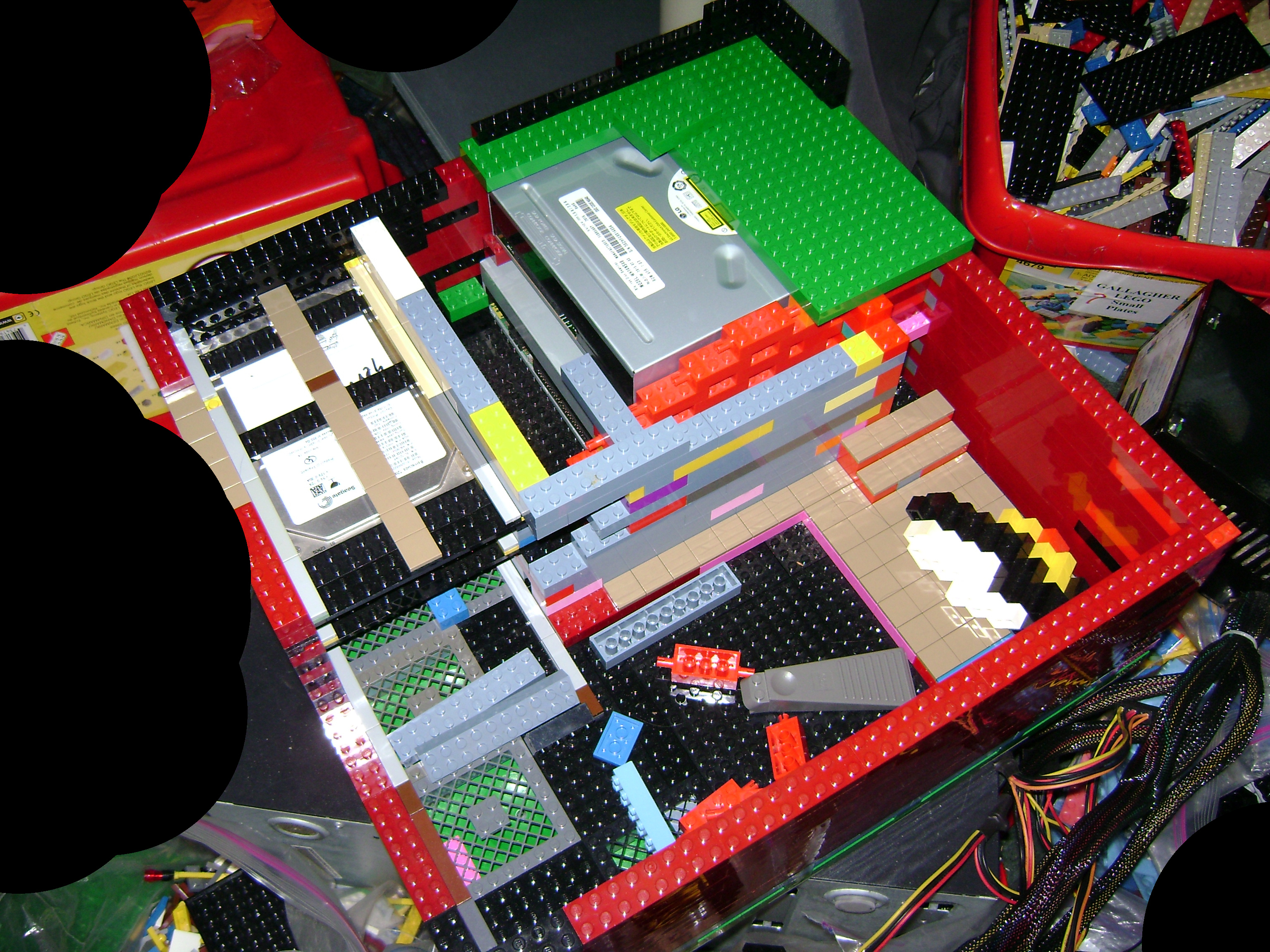 Gallaghersart dsc02934sm from LEGO PC Case 