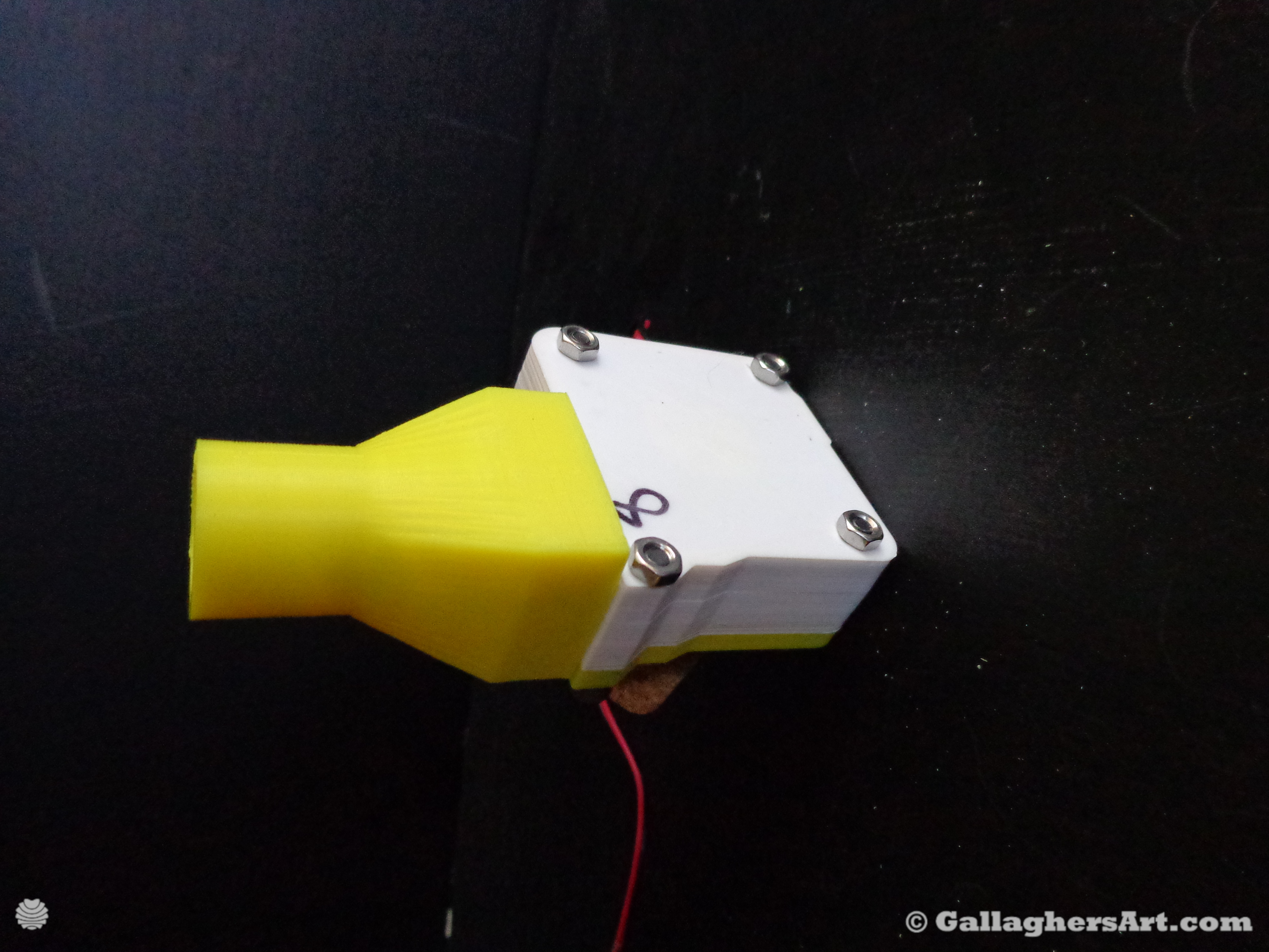 Gallaghersart power air ver a01 dsc00491 from Airtight adapters for Medical Masks and Face Respirators 