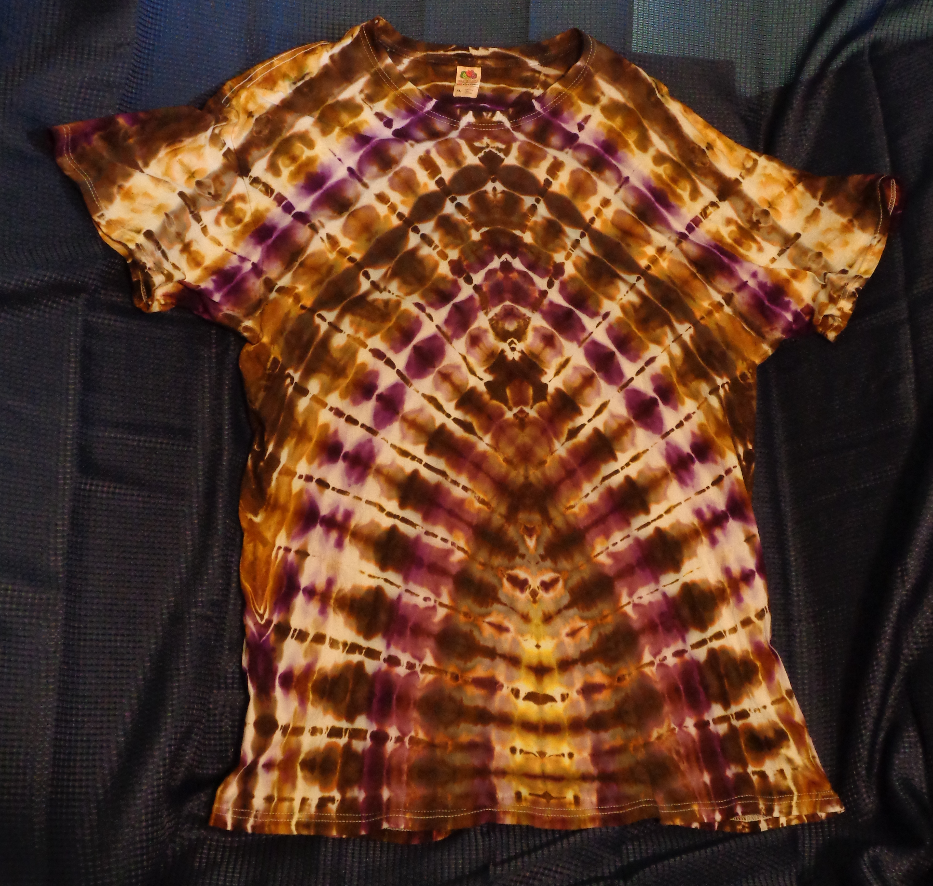 Dsc05781 from Tie Dye July 2024  - 9 F1 XL Front. Front, Back are Mirrored