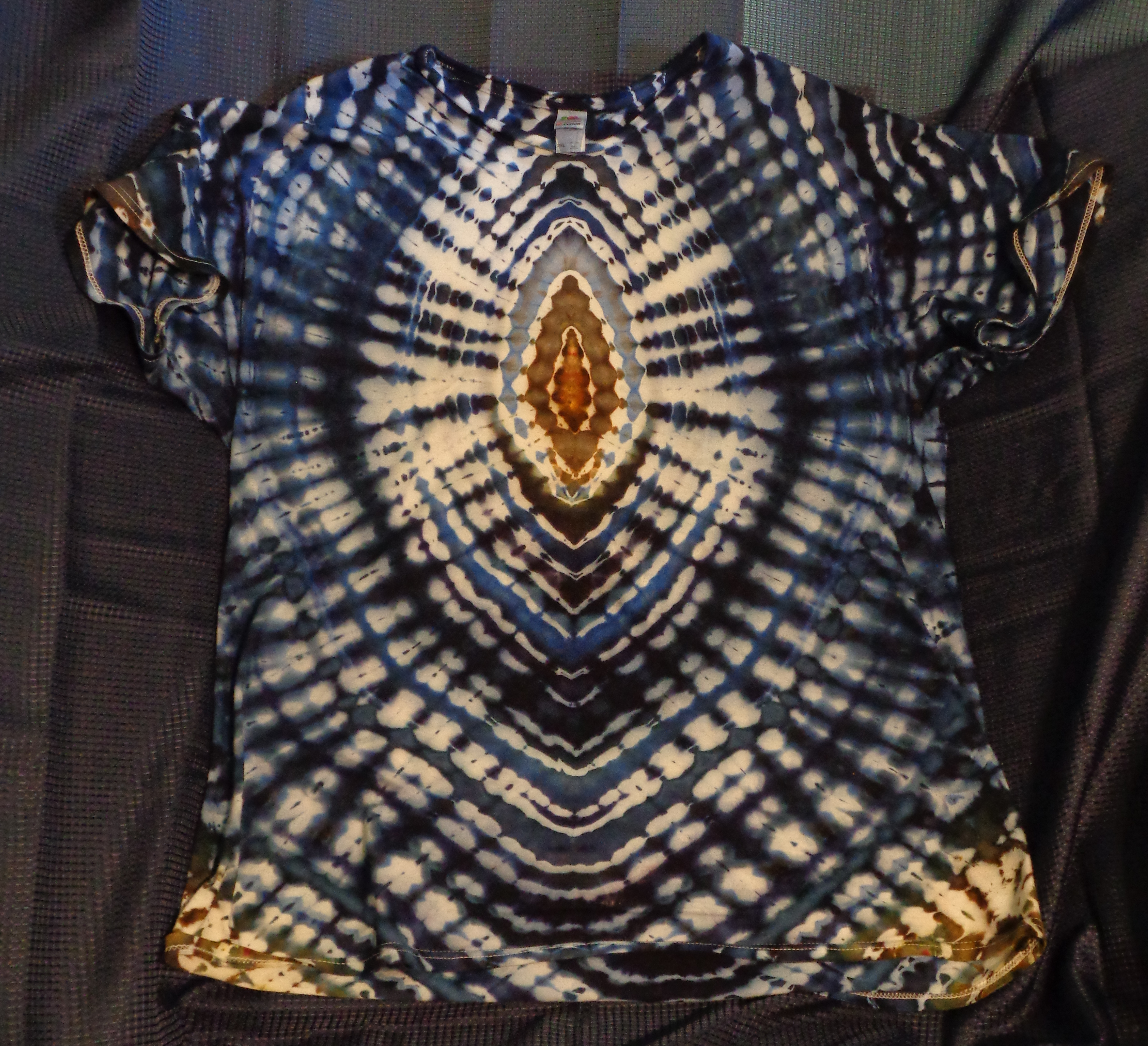 Dsc05790 from Tie Dye July 2024  - 12 2XL F1. Front, 1st attempt with my Logo and site colors. Front, Back are Mirrored  NFS 