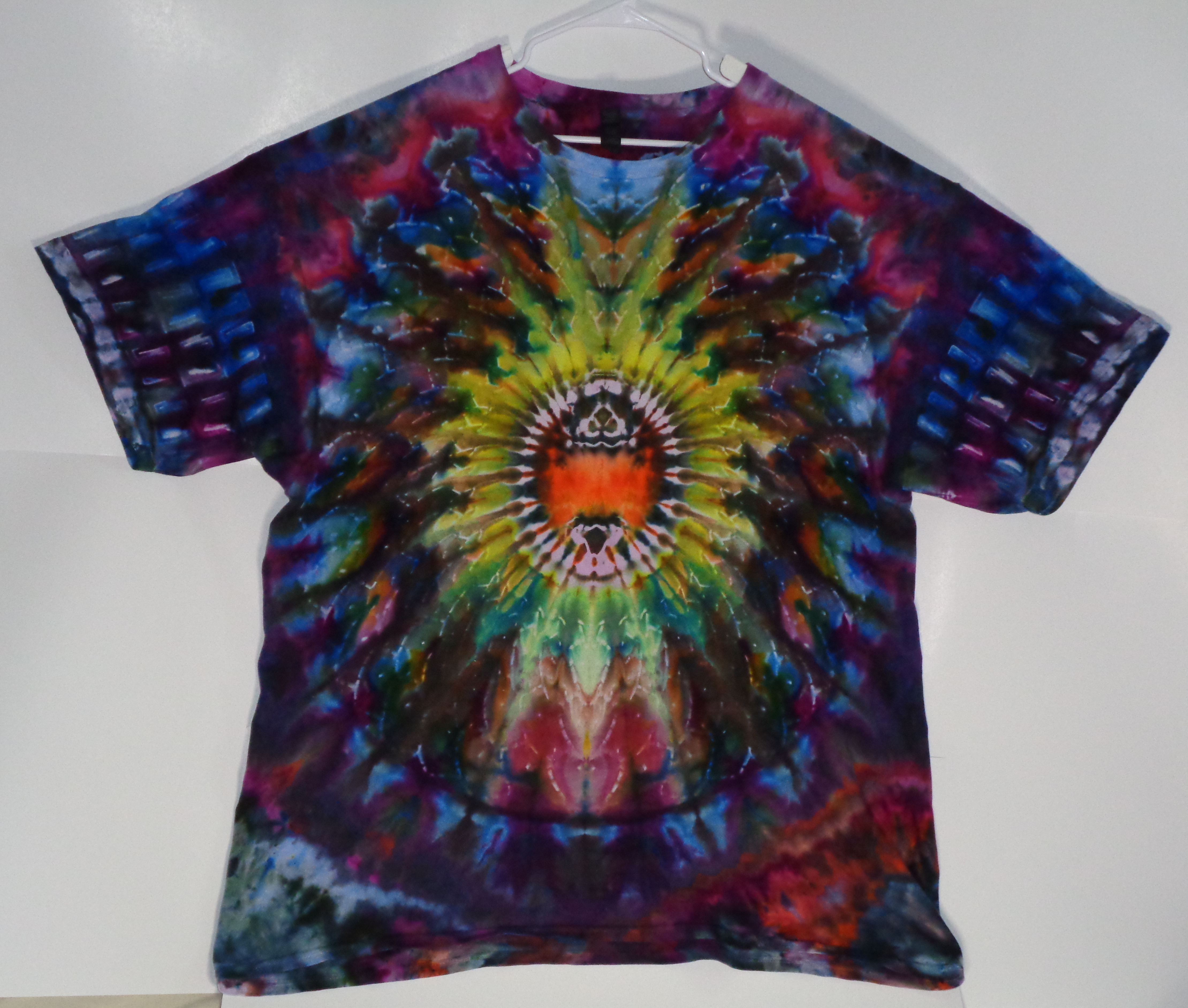 Dsc06181 from Tie Dye July 2024  - 34 G1 3XL Mandala 42 segment 1st test, 