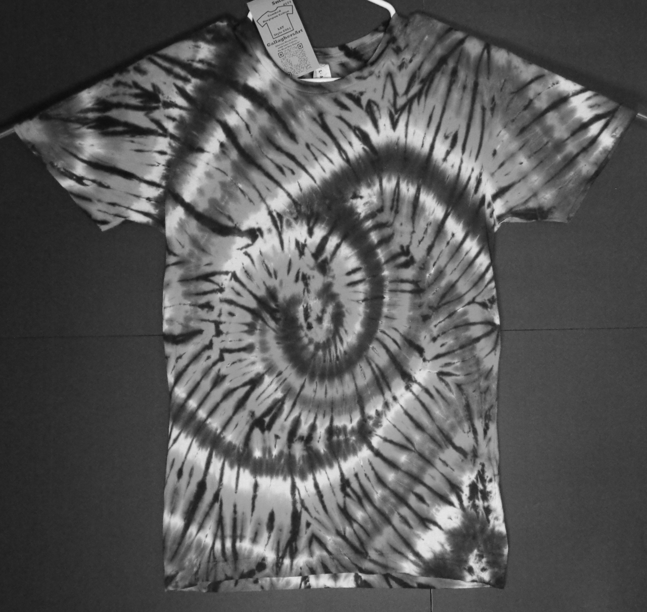 Dsc01061 from Tie Dyenied #173 Small, Spiral Switchback,  LAT Style 6901 Combed Ringspun Cotton dsc01061.jpg  - #173 Small, Spiral Switchback,  LAT Style 6901 Combed Ringspun Cotton